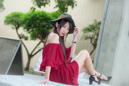 蜜汁樱桃中林妙妙的背景故事,甜品传奇：樱桃蜜汁背后的故事-1